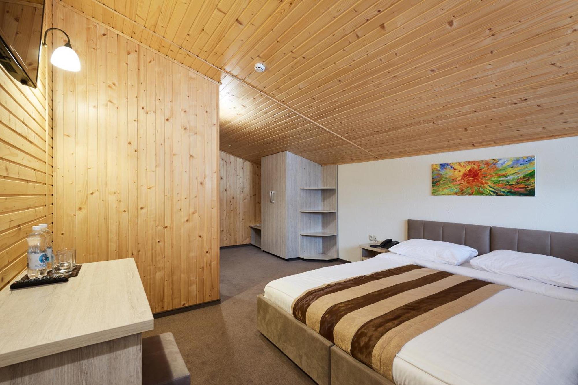 Graal Resort Bukovel Exteriör bild
